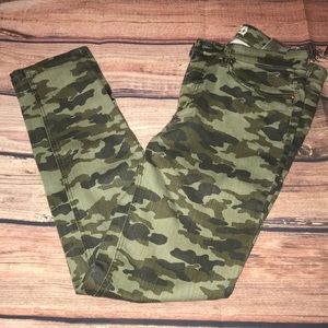 High waisted Camo skinny jeans